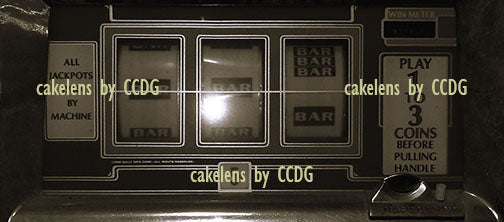 Old Slot Machine 1